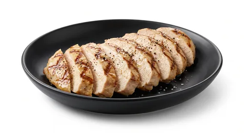 Sliced grilled chicken topping